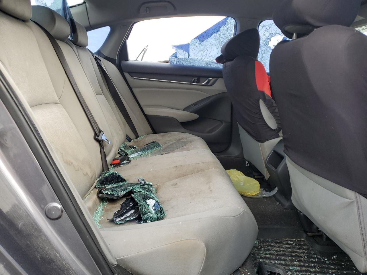 2018 Honda Accord Hybrid VIN: 1HGCV3F11JA009111 Lot: 82391225