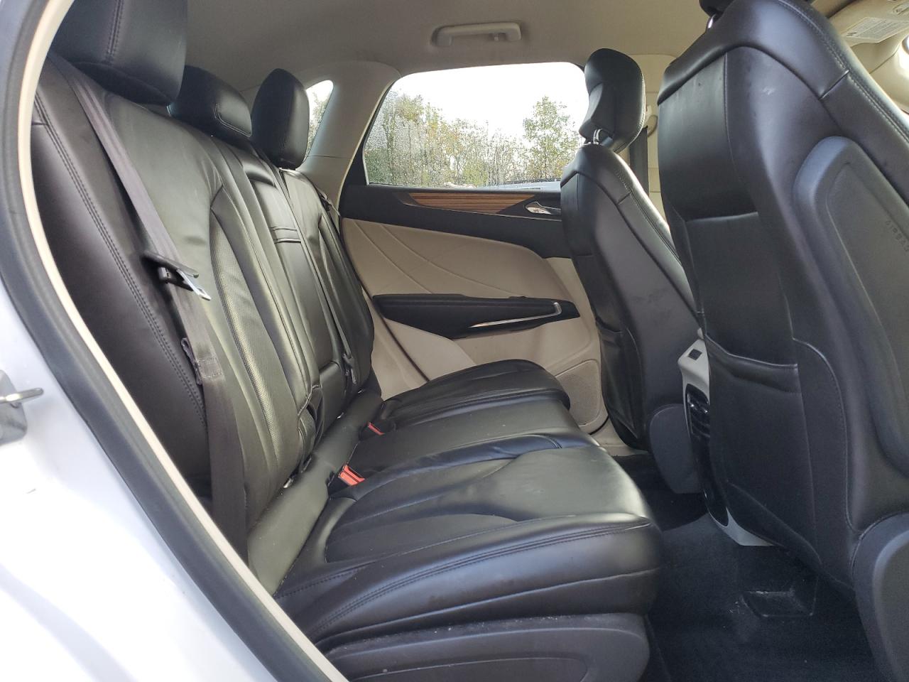 2016 Lincoln Mkc Select VIN: 5LMCJ2D90GUJ12856 Lot: 85671235