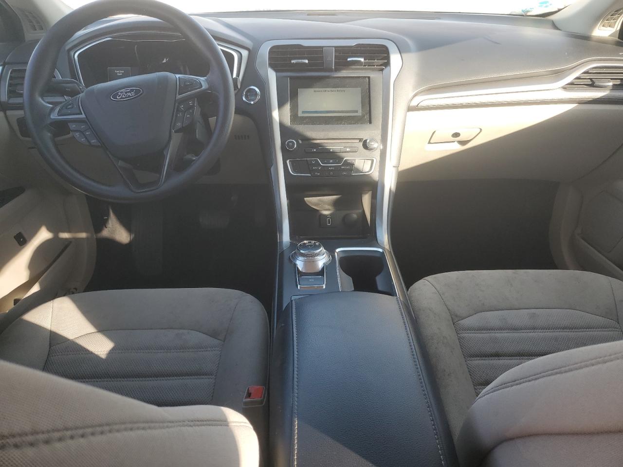 2018 Ford Fusion Se Hybrid VIN: 3FA6P0LU6JR193735 Lot: 89622475