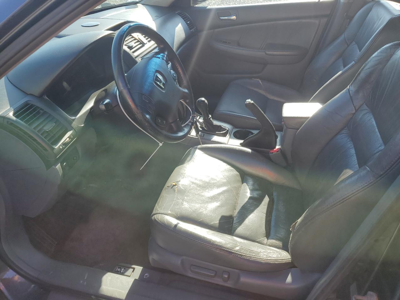 2004 Honda Accord Ex VIN: 1HGCM55734A131123 Lot: 85379775