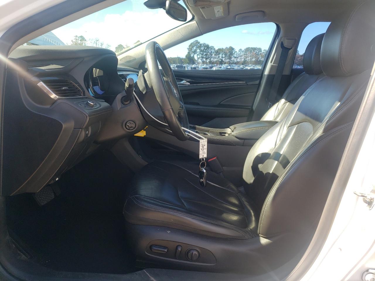 2018 Buick Lacrosse Essence VIN: 1G4ZP5SZ0JU124934 Lot: 90623265