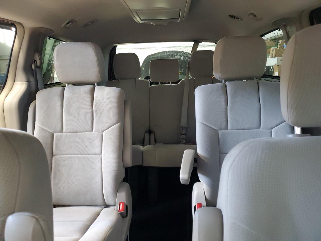 2011 Dodge Grand Caravan Crew VIN: 2D4RN5DG8BR632561 Lot: 86258735