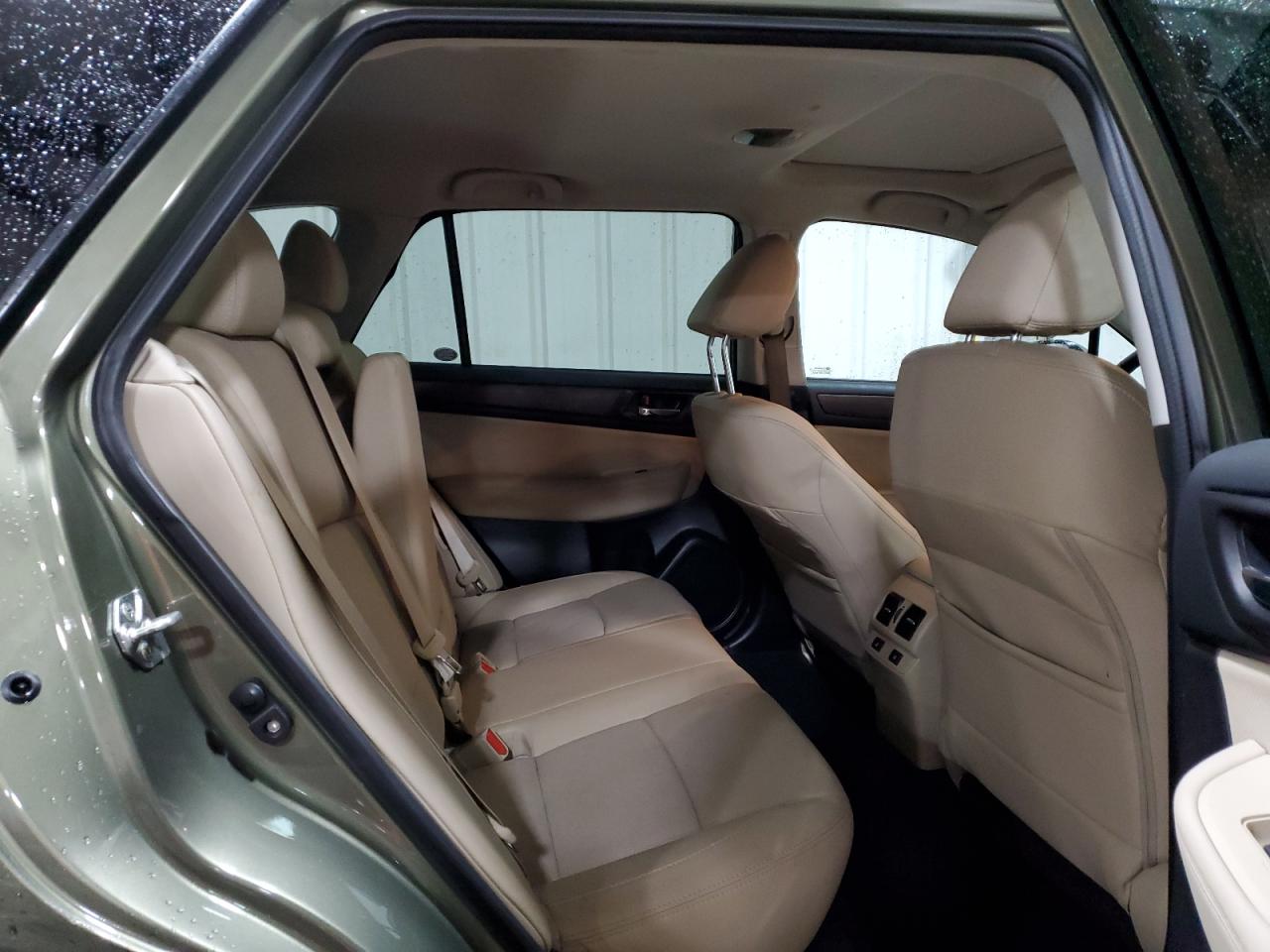 2016 Subaru Outback 2.5I Limited VIN: 4S4BSANC2G3315740 Lot: 85830255