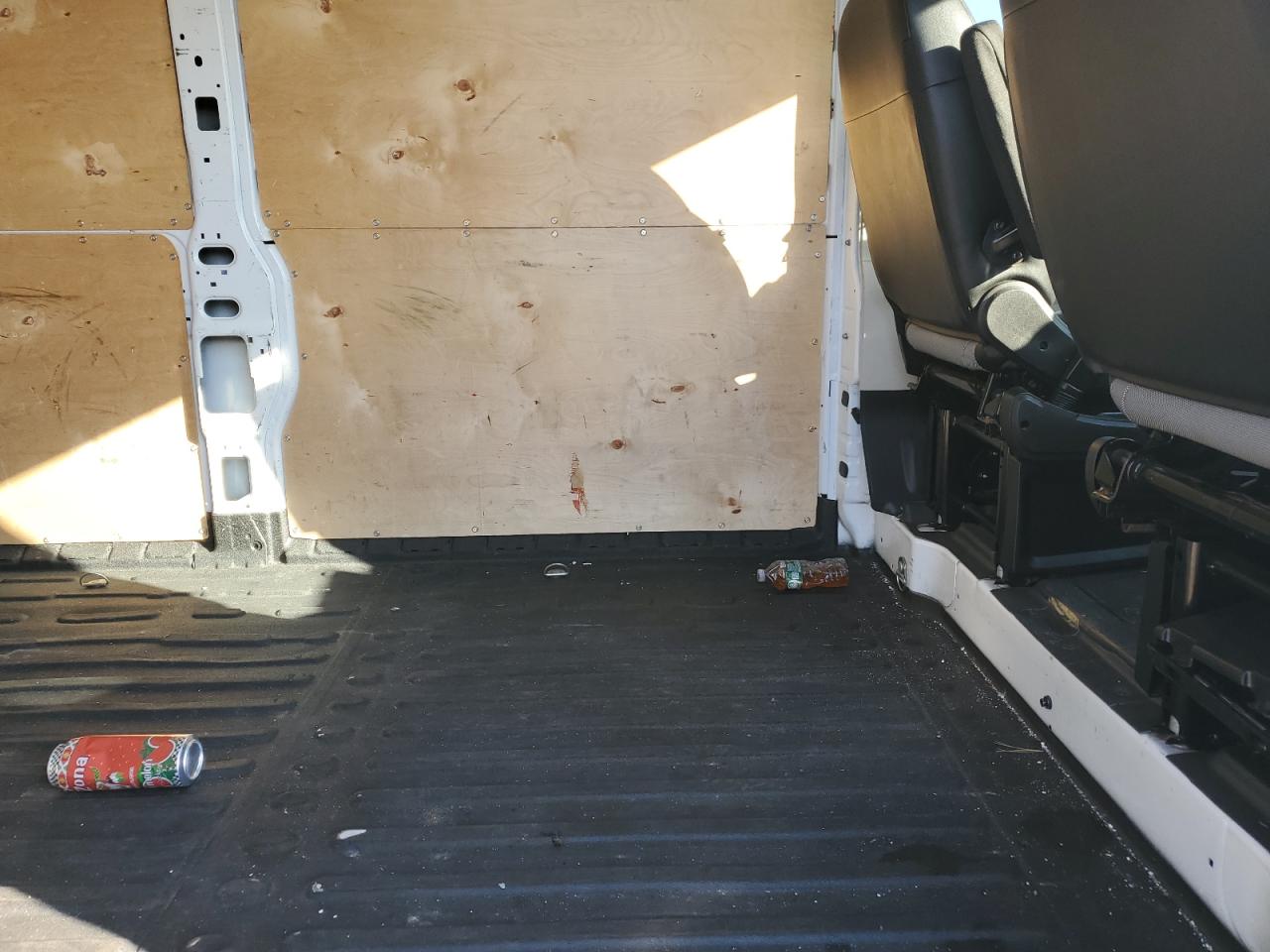 2016 Ram Promaster 2500 2500 High VIN: 3C6TRVDG3GE100500 Lot: 84287475