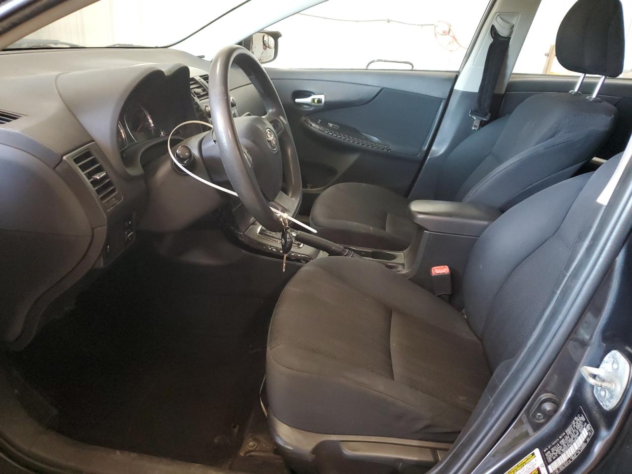 2011 Toyota Corolla Base VIN: 2T1BU4EE3BC725013 Lot: 84864895