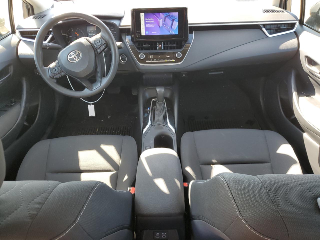 2024 Toyota Corolla Le VIN: JTDBDMHE4R3015620 Lot: 84615905