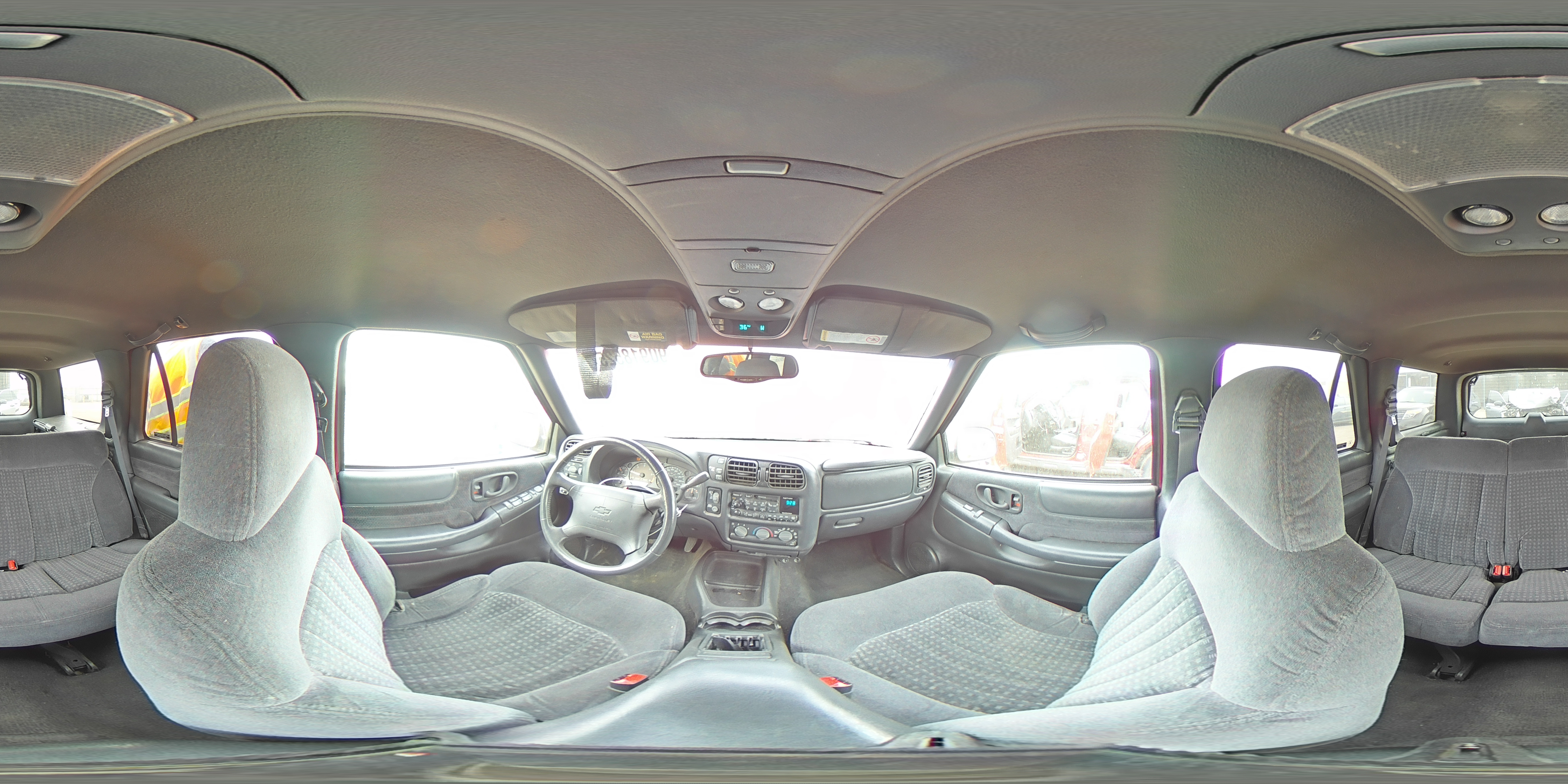 1998 Chevrolet Blazer VIN: 1GNDT13W1W2116780 Lot: 90918525