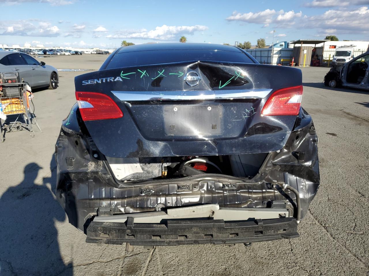 2019 Nissan Sentra S VIN: 3N1AB7AP6KY215302 Lot: 81974555