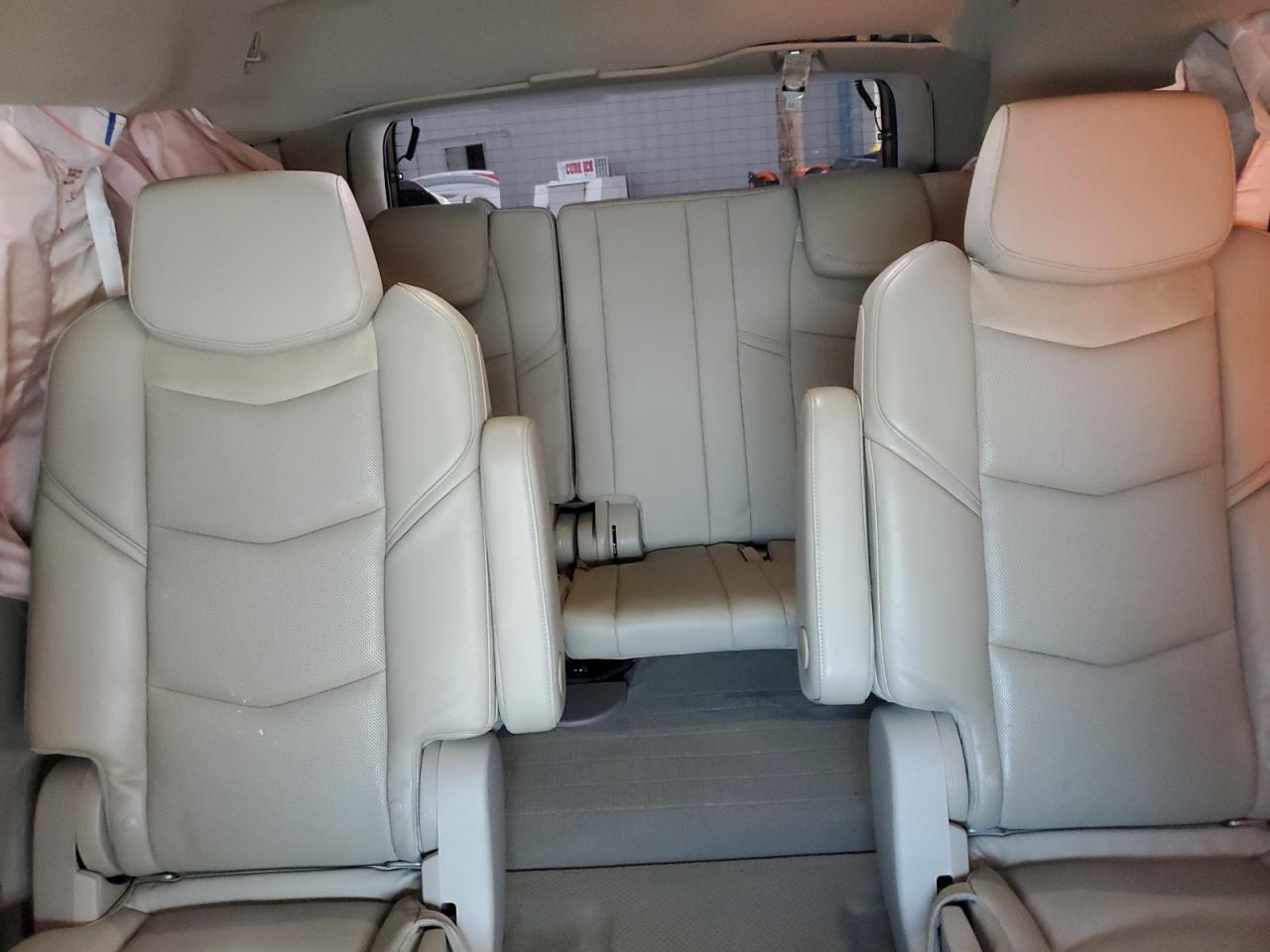 2020 Cadillac Escalade Premium Luxury VIN: 1GYS3CKJ0LR227836 Lot: 87398515