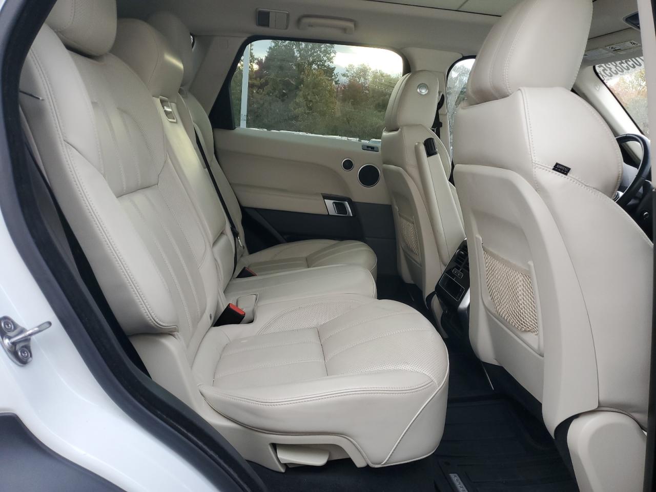 2017 Land Rover Range Rover Sport Hse VIN: SALWR2FV0HA130650 Lot: 87055835