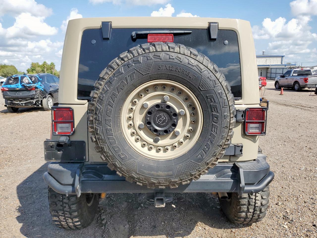 2018 Jeep Wrangler Unlimited Sport VIN: 1C4HJWDG8JL852932 Lot: 85532885