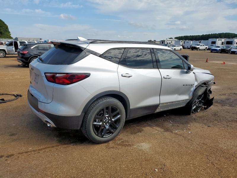  CHEVROLET BLAZER 2019 Srebrny