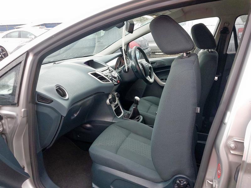 2011 FORD FIESTA TITANIUM 