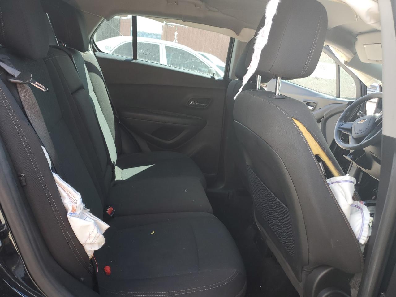 2021 Chevrolet Trax Ls VIN: KL7CJKSB8MB315334 Lot: 84699045