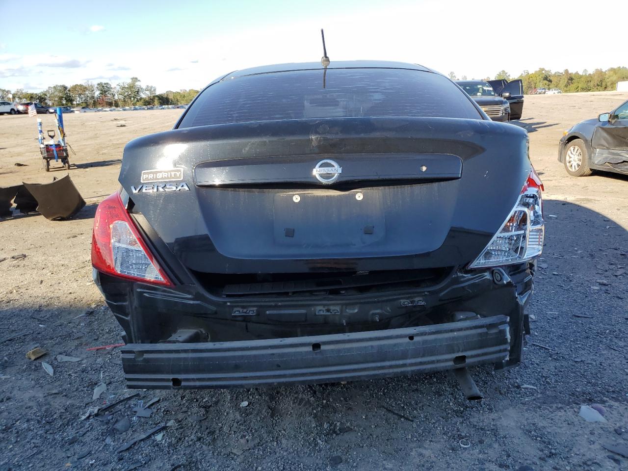 2016 Nissan Versa S VIN: 3N1CN7AP2GL863143 Lot: 85738275