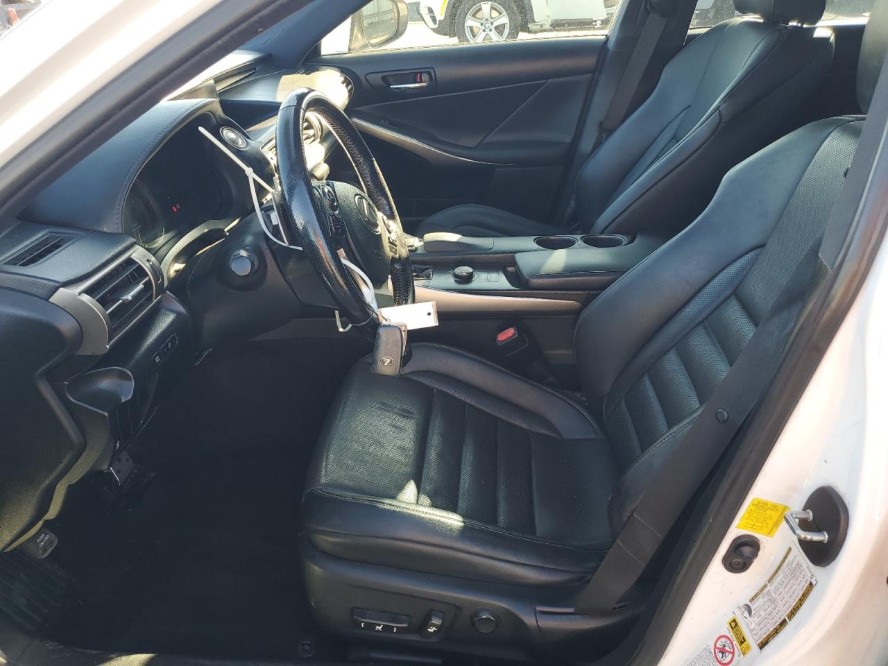 2016 Lexus Is350 VIN: JTHBE1D24G5028049 Lot: 82224755