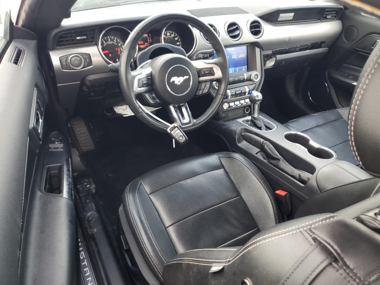 2022 Ford Mustang VIN: 1FA6P8TH0N5105501 Lot: 90439295