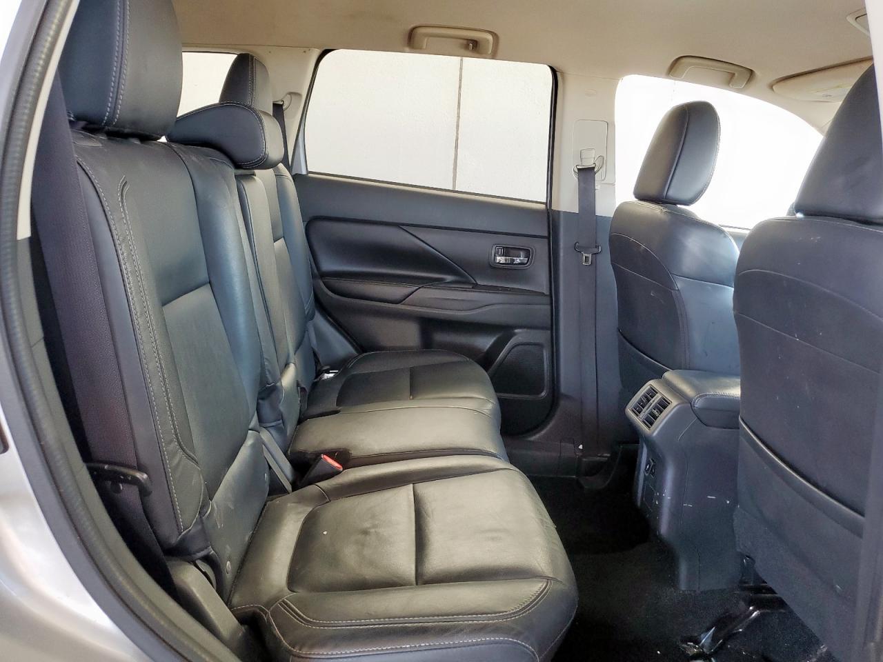 2019 Mitsubishi Outlander Se VIN: JA4AD3A34KJ001159 Lot: 84777705
