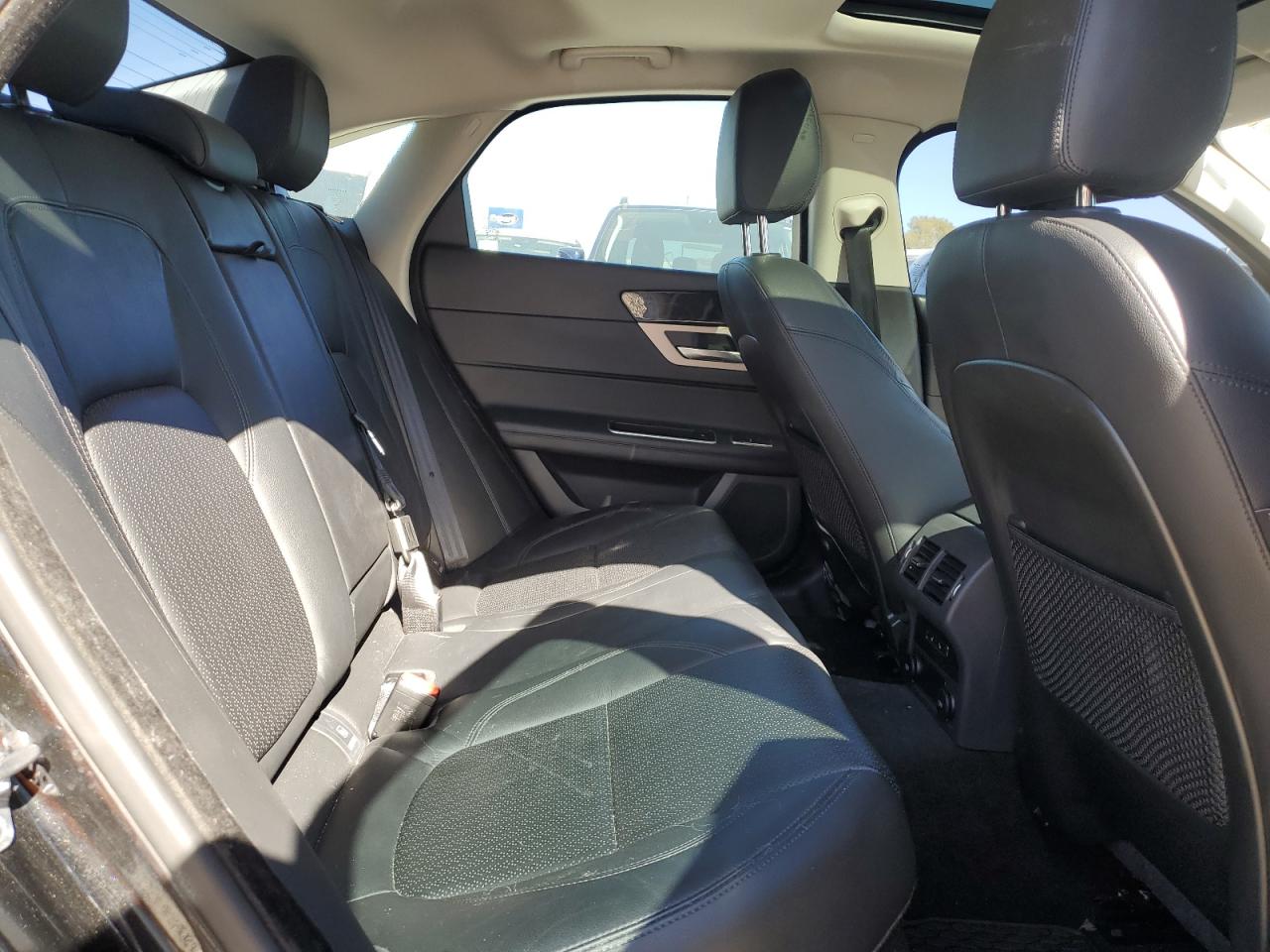 2017 Jaguar Xf Prestige VIN: SAJBK4BN0HCY42920 Lot: 87381015