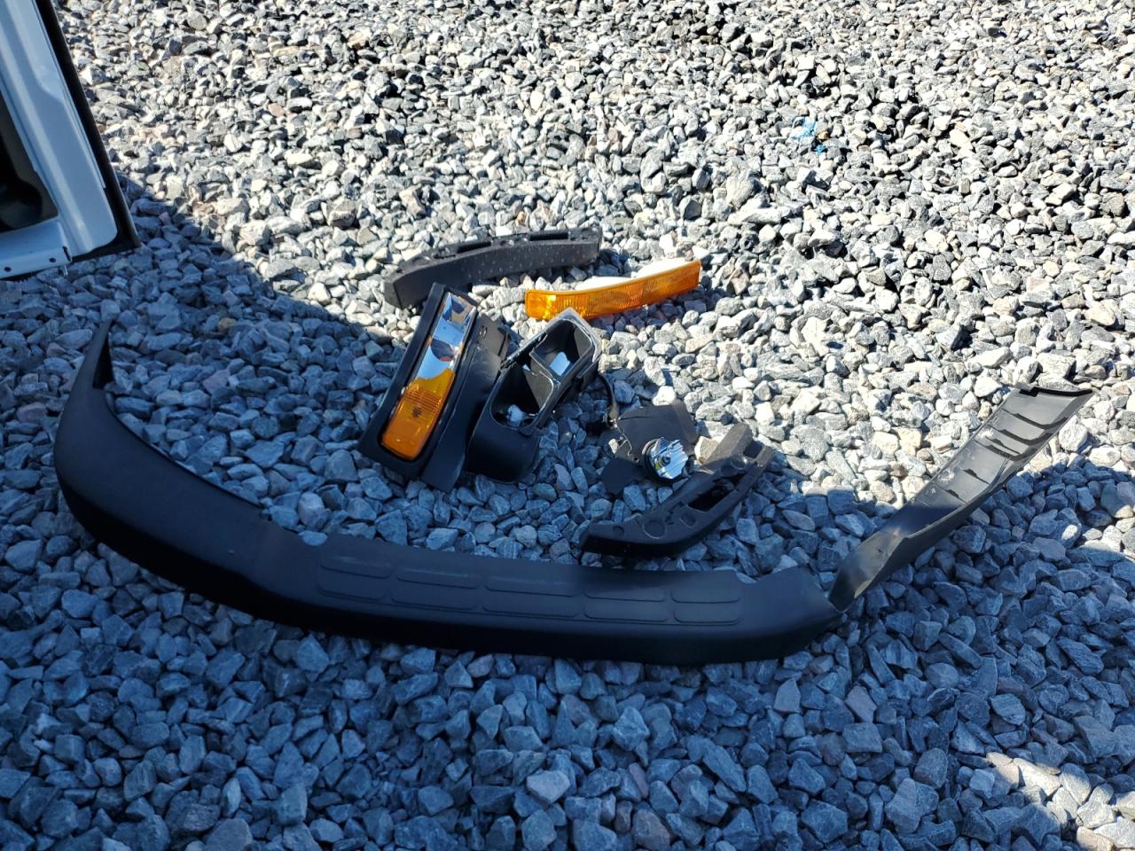 2024 Chevrolet Express G2500 VIN: 1GCWGAFP3R1289947 Lot: 85908755