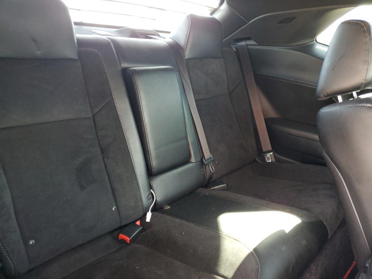 2017 Dodge Challenger R/T 392 VIN: 2C3CDZFJ4HH600540 Lot: 90048135