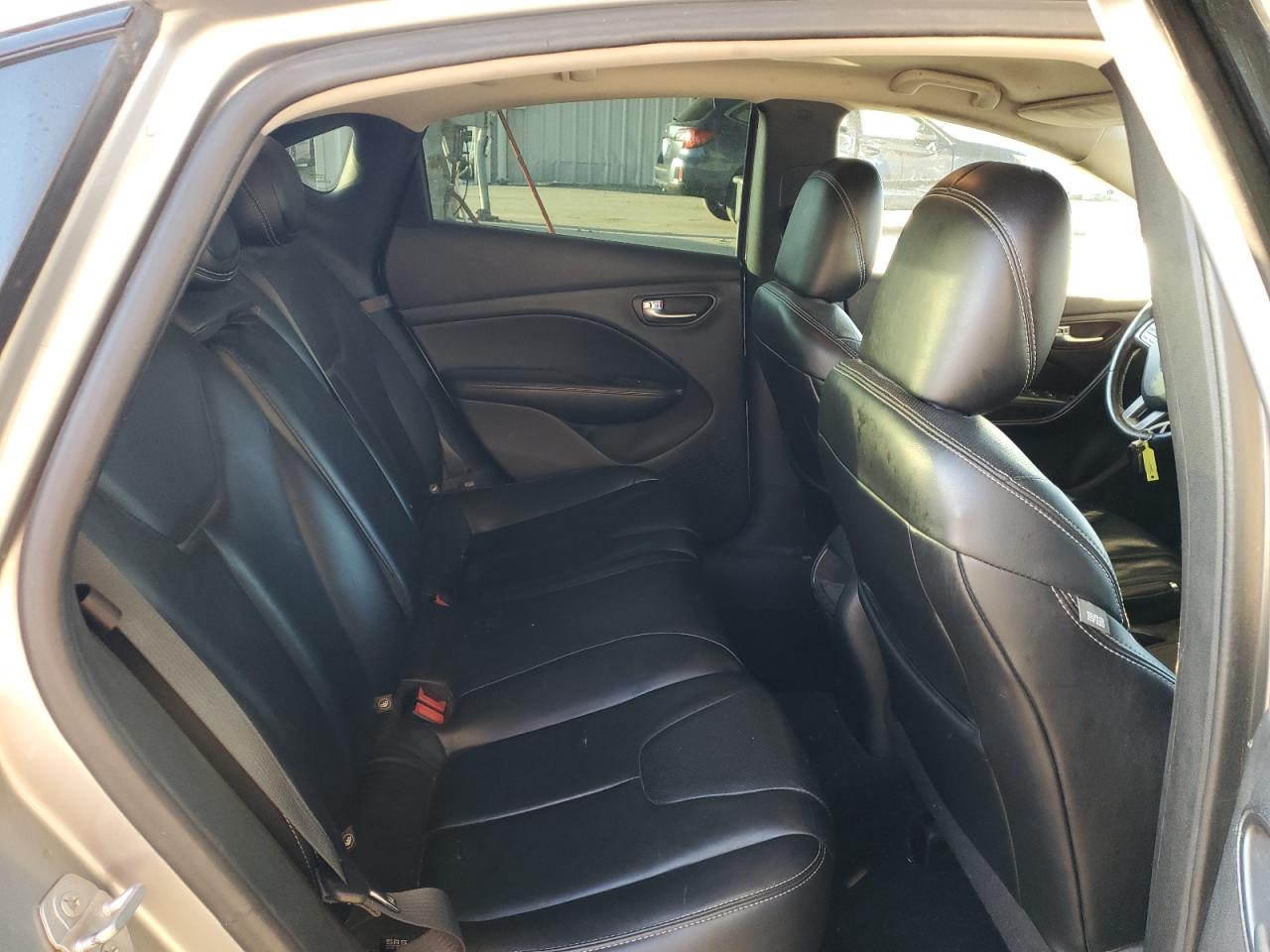 2015 Dodge Dart Limited VIN: 1C3CDFCB4FD111271 Lot: 90842815