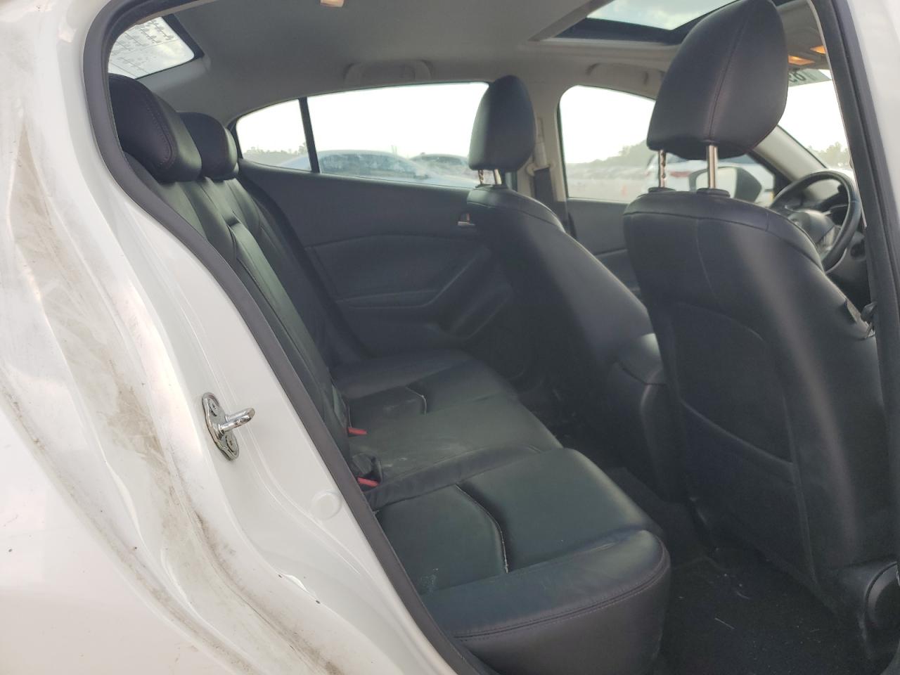 2015 Mazda 3 Grand Touring VIN: JM1BM1W74F1232305 Lot: 89492815