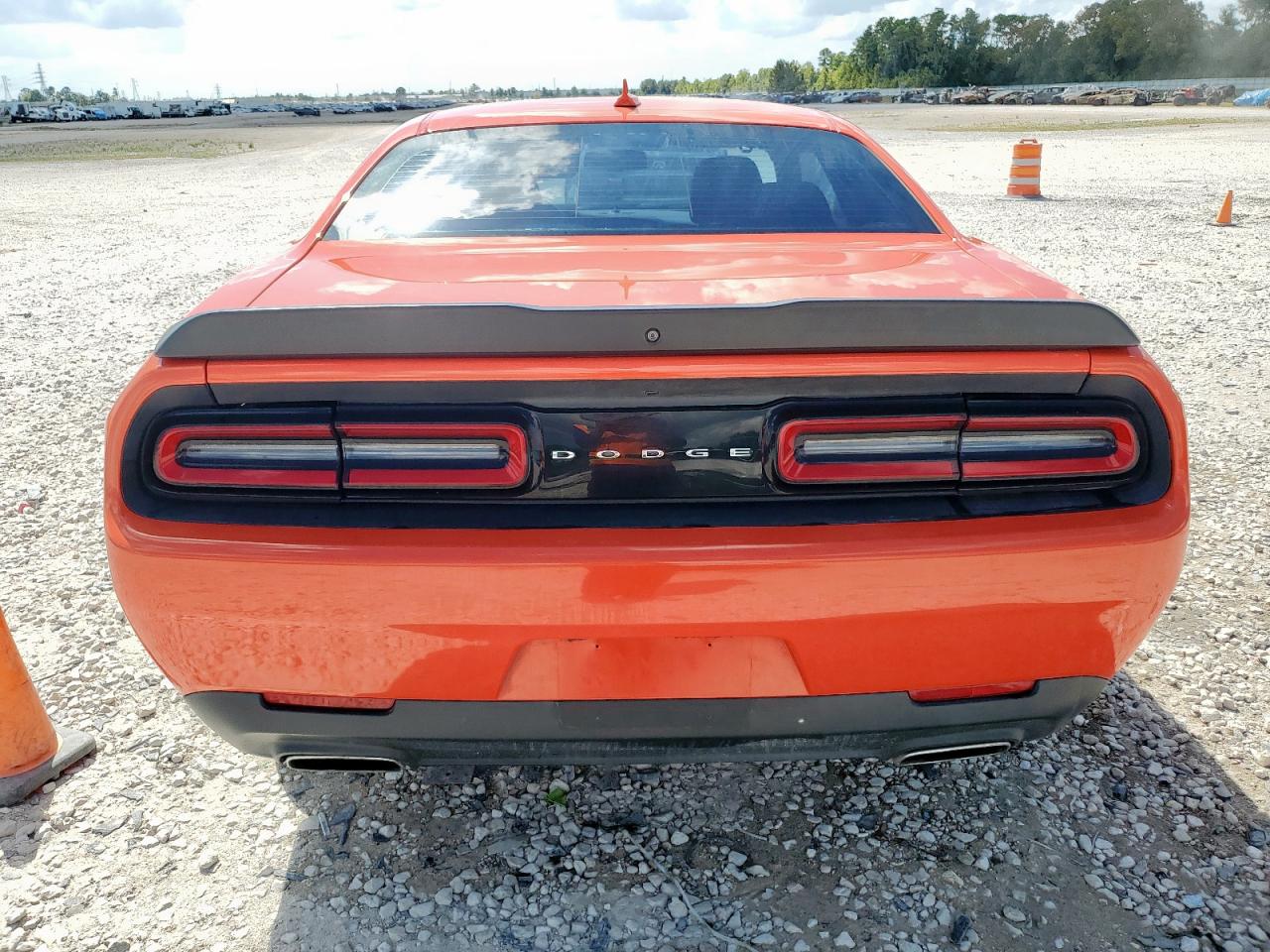 2016 Dodge Challenger Sxt VIN: 2C3CDZAG0GH345010 Lot: 85373985