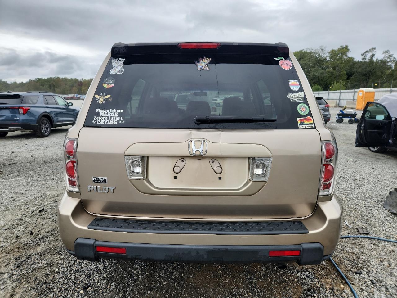 2007 Honda Pilot Lx VIN: 5FNYF28137B006056 Lot: 85356505