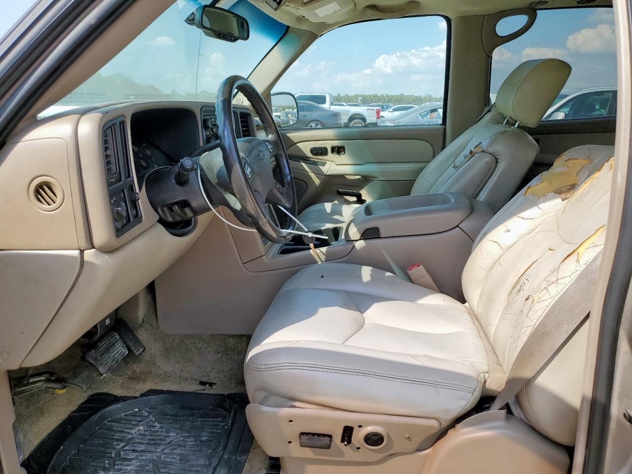 2003 Chevrolet Tahoe C1500 VIN: 1GNEC13Z13R103867 Lot: 84484325