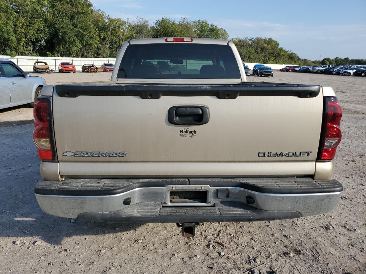 2005 Chevrolet Silverado C1500 VIN: 2GCEC19V251201136 Lot: 86497015