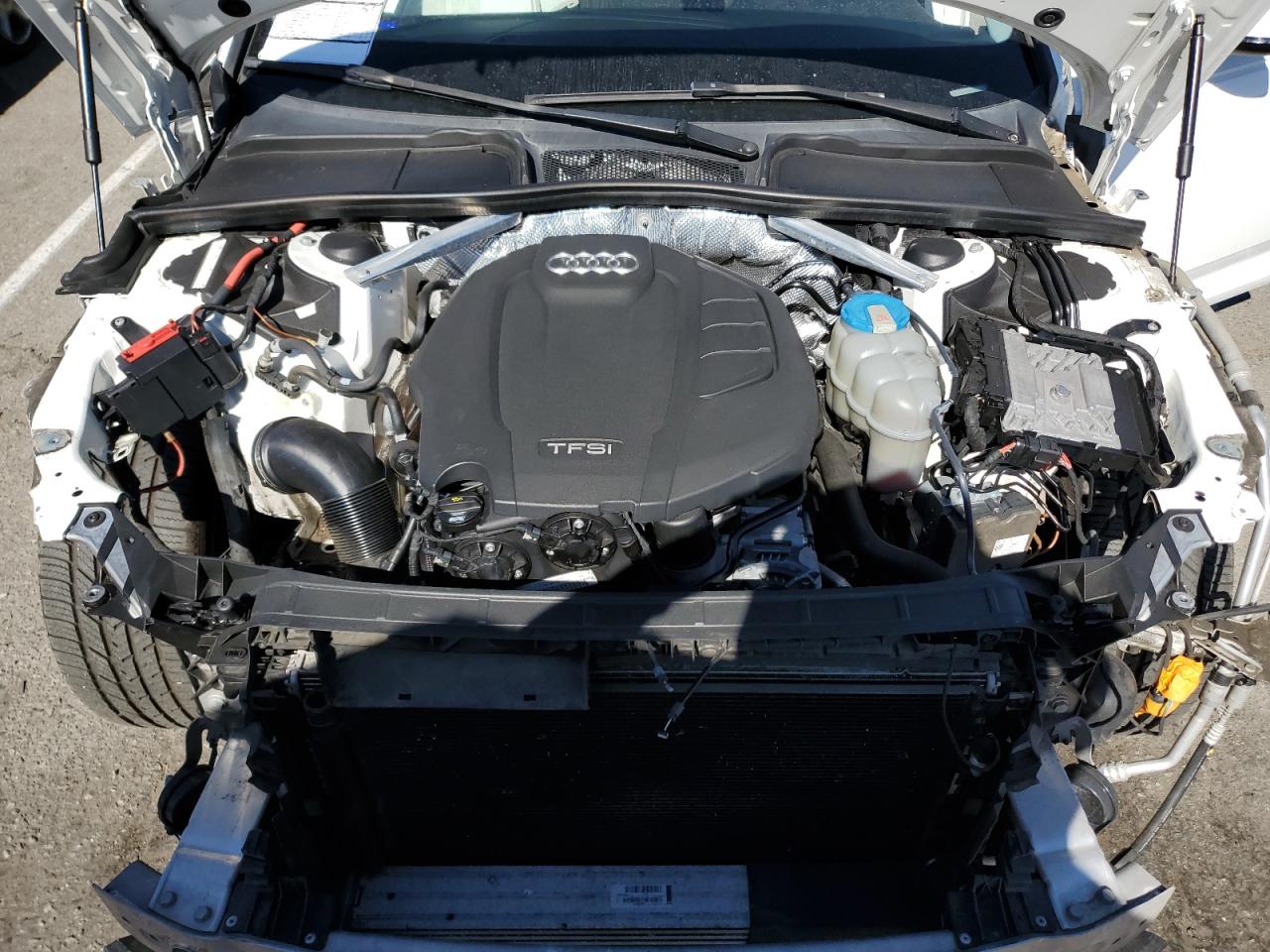 2017 Audi A4 Premium VIN: WAUGNAF42HN001078 Lot: 90698455