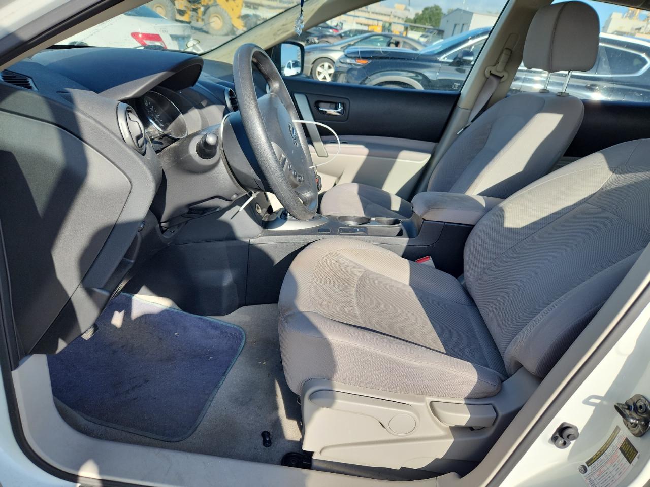 2015 Nissan Rogue Select S VIN: JN8AS5MT4FW159758 Lot: 85499425