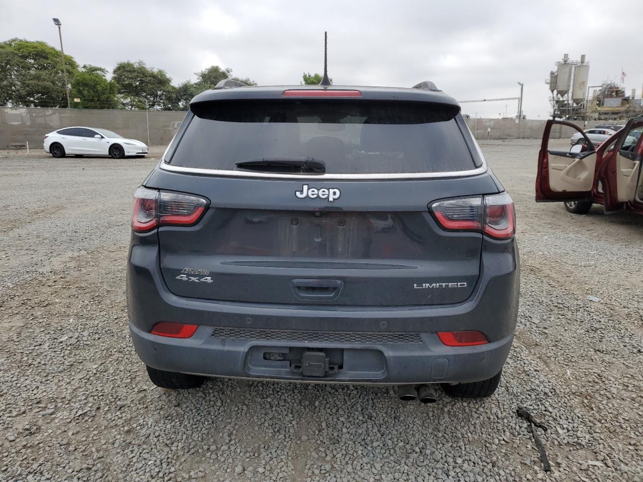 2018 Jeep Compass Limited VIN: 3C4NJDCB8JT108135 Lot: 85011295