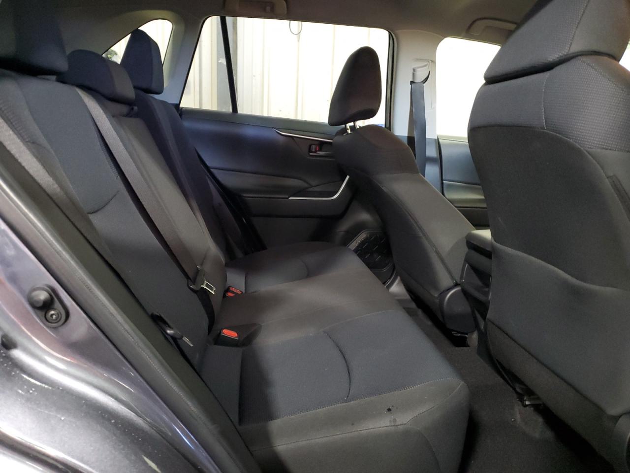 2020 Toyota Rav4 Le VIN: JTMG1RFV9LD068894 Lot: 85688655