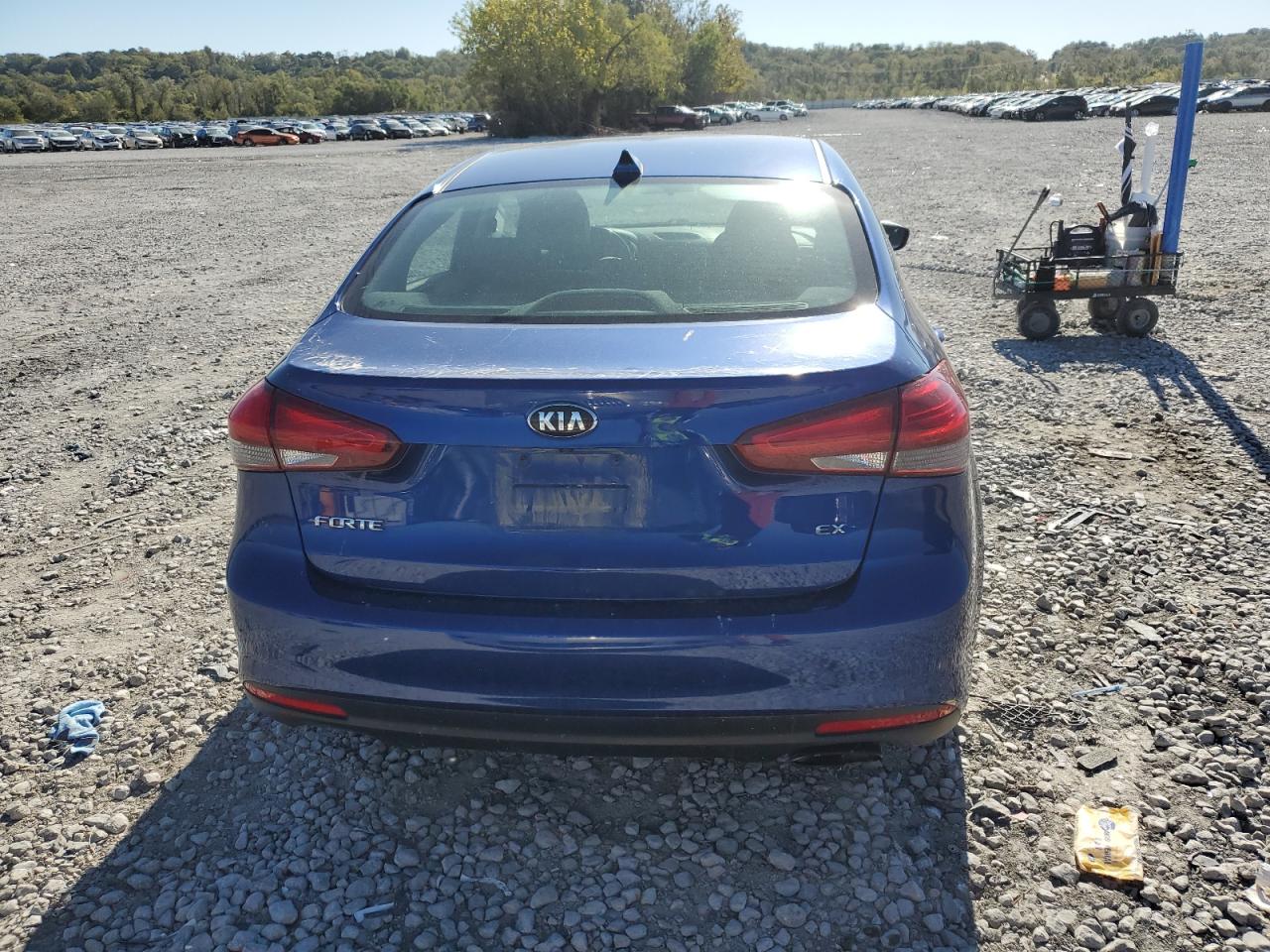 2017 Kia Forte Ex VIN: 3KPFL4A86HE089606 Lot: 82694955