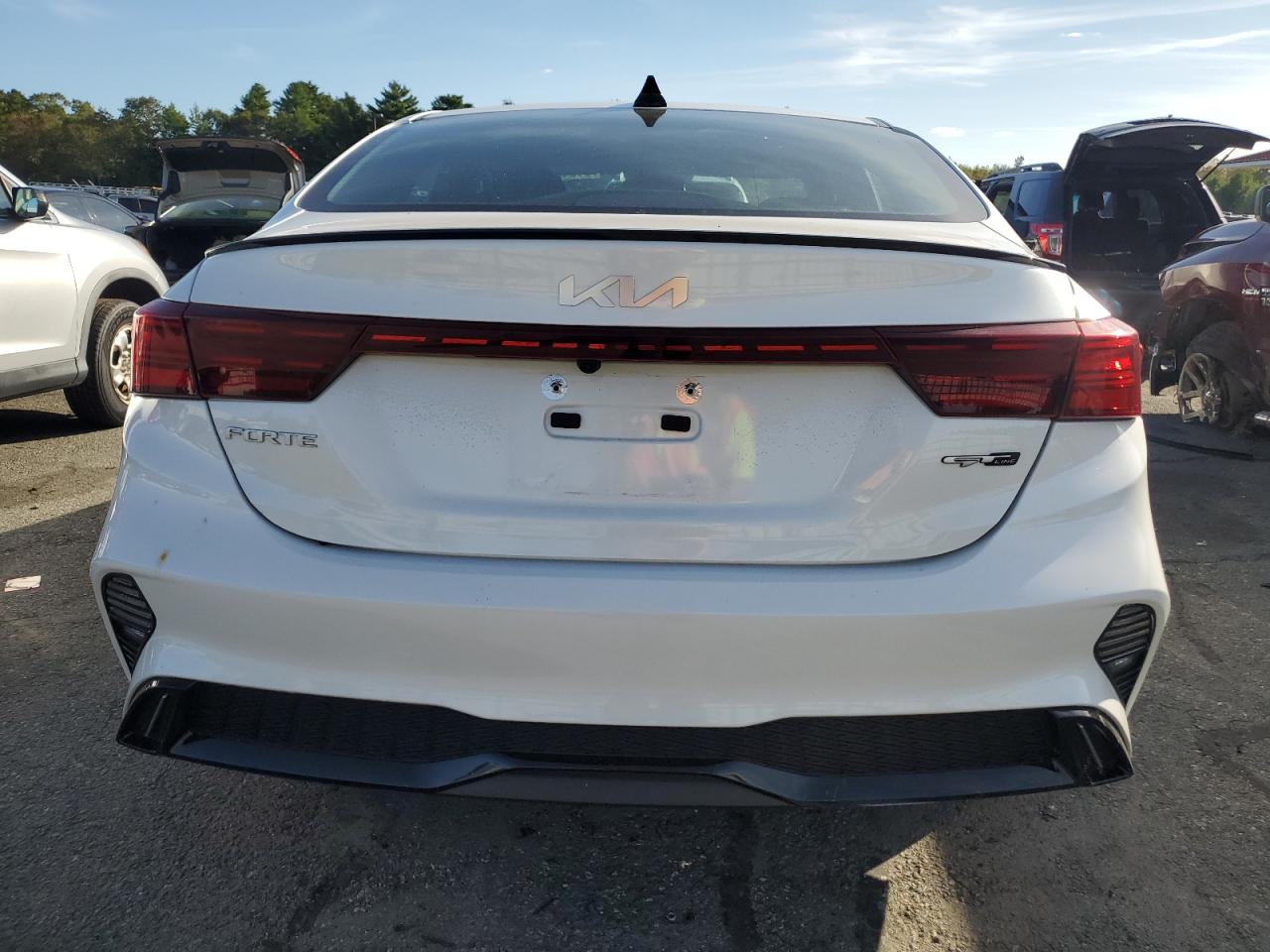 2022 Kia Forte Gt Line VIN: 3KPF54AD4NE473130 Lot: 84948865