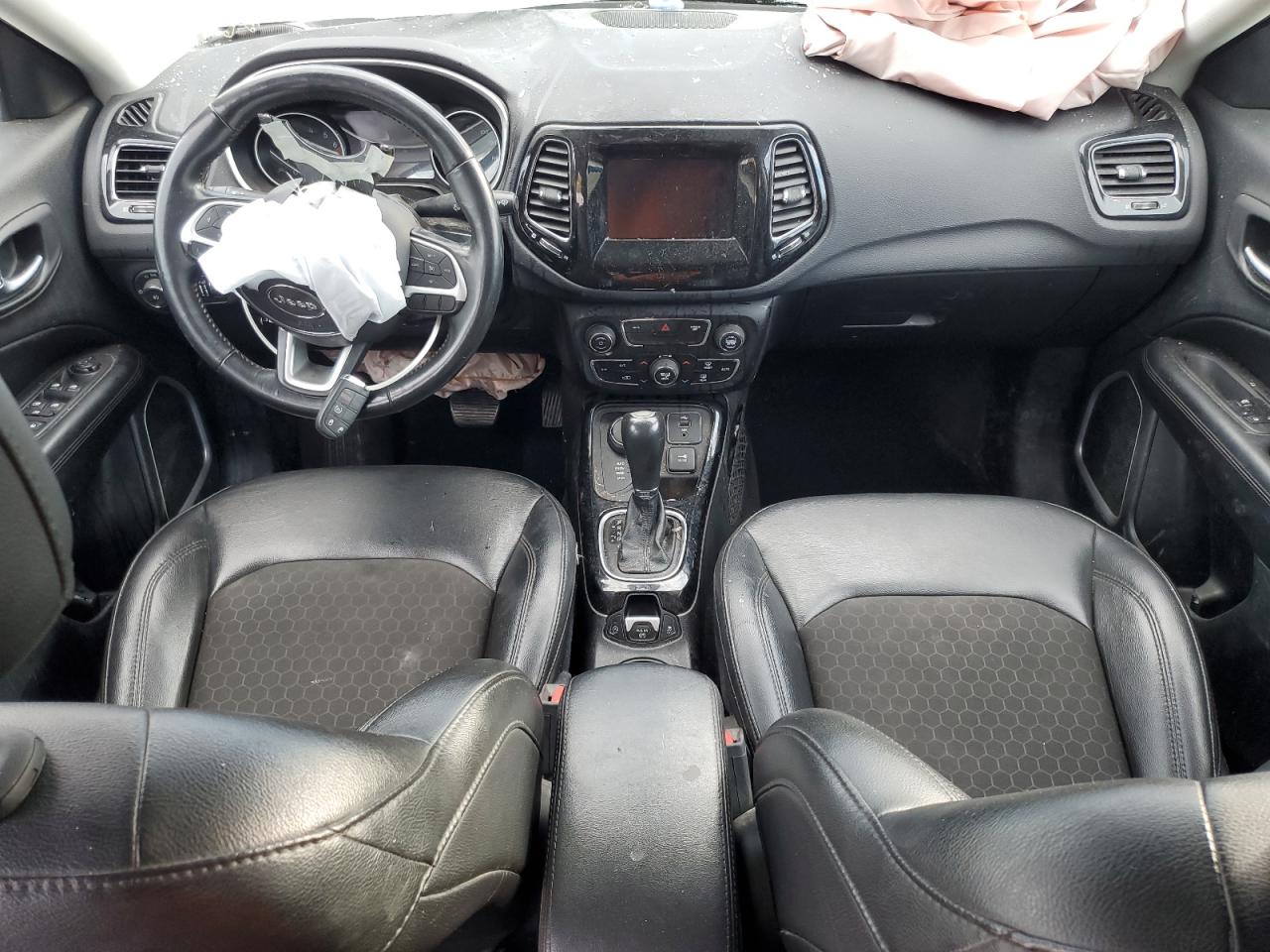 2018 Jeep Compass Latitude VIN: 3C4NJDBB9JT454874 Lot: 87482185