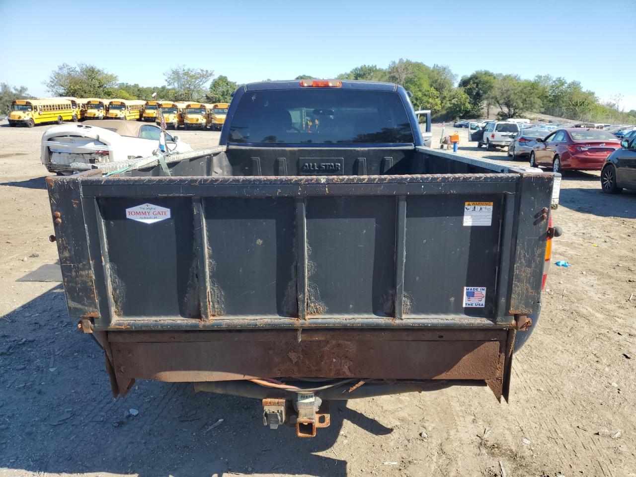2002 Chevrolet Silverado K2500 Heavy Duty VIN: 1GCHK29U62E110555 Lot: 81994755