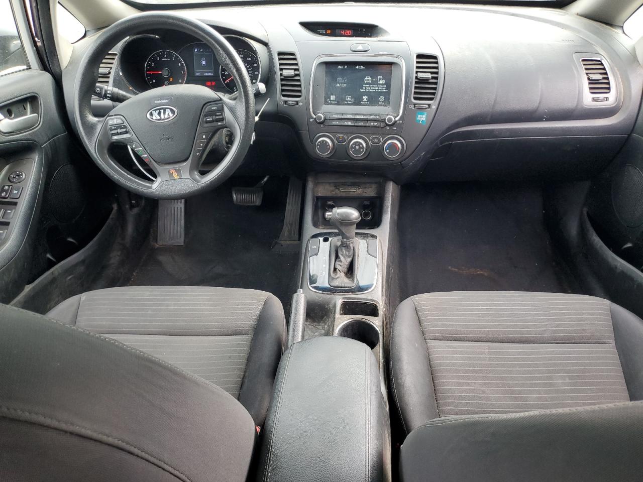 2018 Kia Forte Lx VIN: 3KPFL4A77JE174225 Lot: 85175135