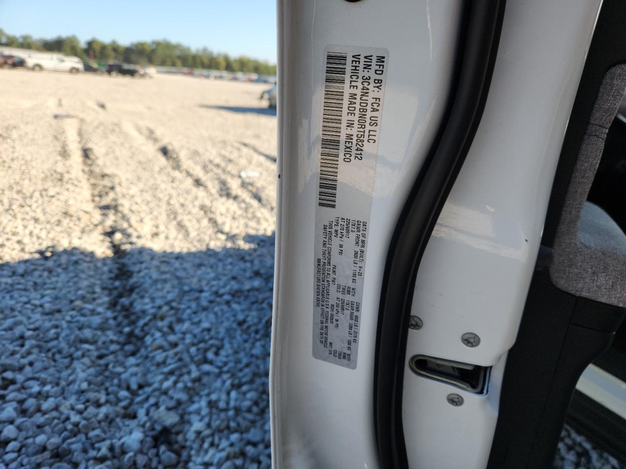 2024 Jeep Compass Latitude VIN: 3C4NJDBN0RT582412 Lot: 81834455