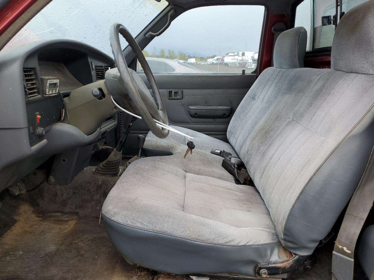 1994 Toyota Pickup 1/2 Ton Short Wheelbase Dx VIN: 4TARN01P7RZ277284 Lot: 84396245