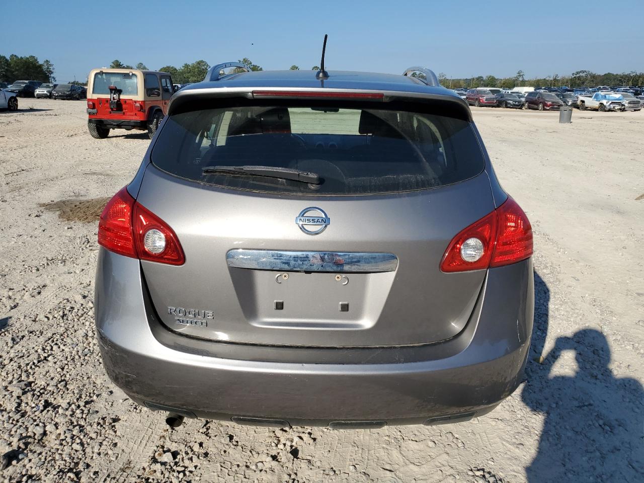 2015 Nissan Rogue Select S VIN: JN8AS5MT6FW672719 Lot: 87030475