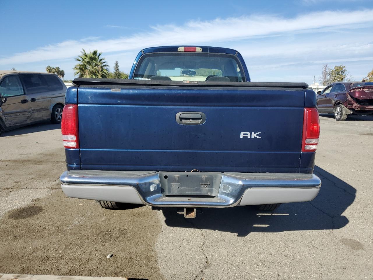 2003 Dodge Dakota Quad Slt VIN: 1D7HG48N73S164284 Lot: 86150235