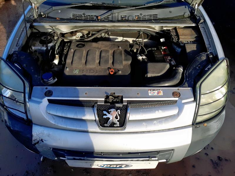 2003 PEUGEOT PARTNER COMBI 2.0 HDI ESCAPADE 5DR