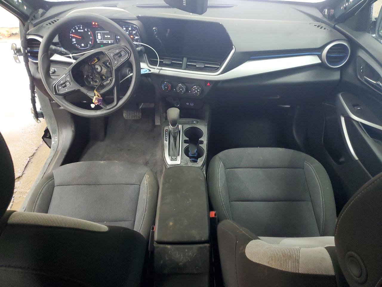 2025 Chevrolet Trax Ls VIN: KL77LFEP1SC122556 Lot: 86292565