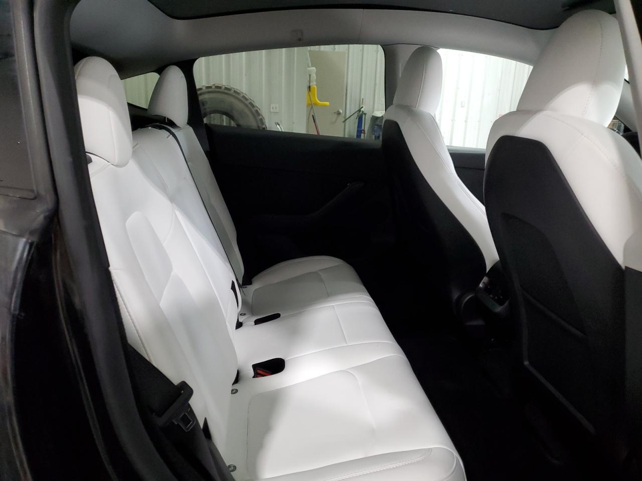 2023 Tesla Model Y VIN: 7SAYGDEF8PF915034 Lot: 86440595