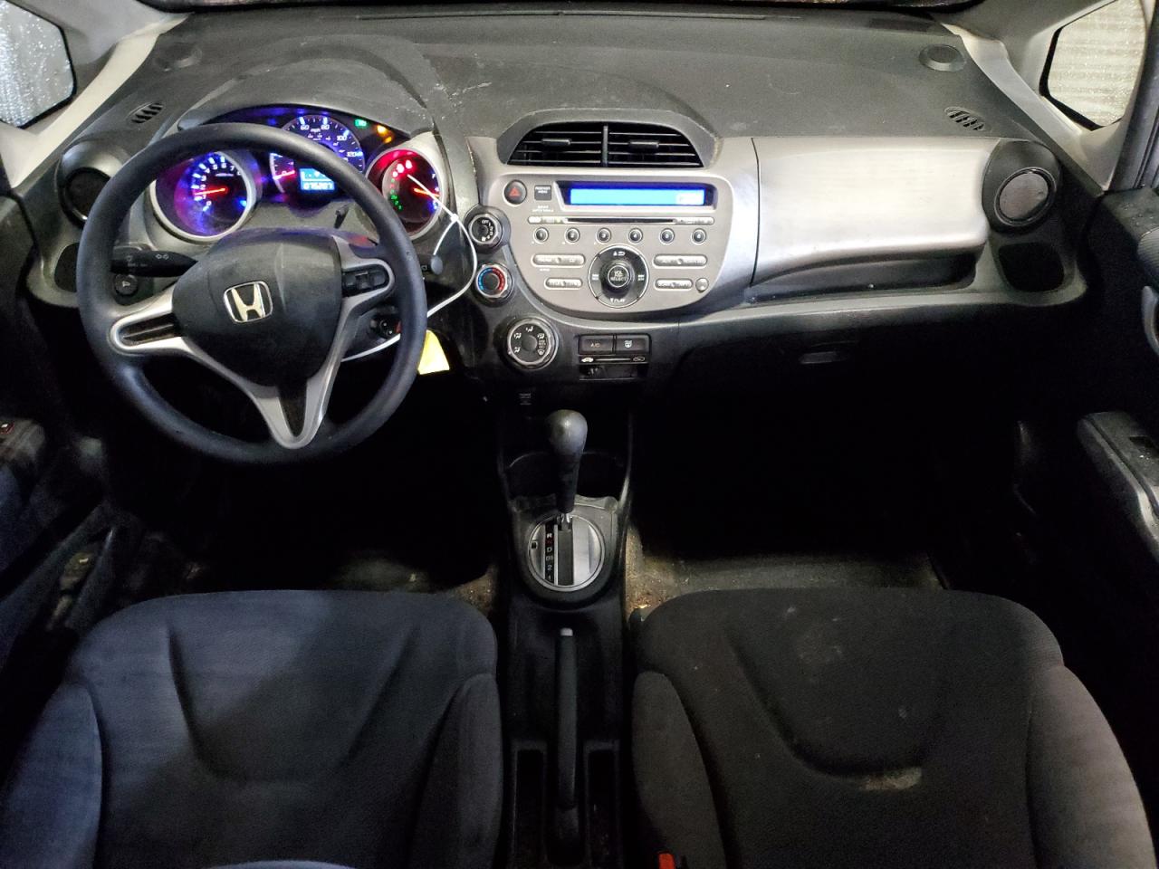 2013 Honda Fit VIN: JHMGE8H39DC009876 Lot: 86469525