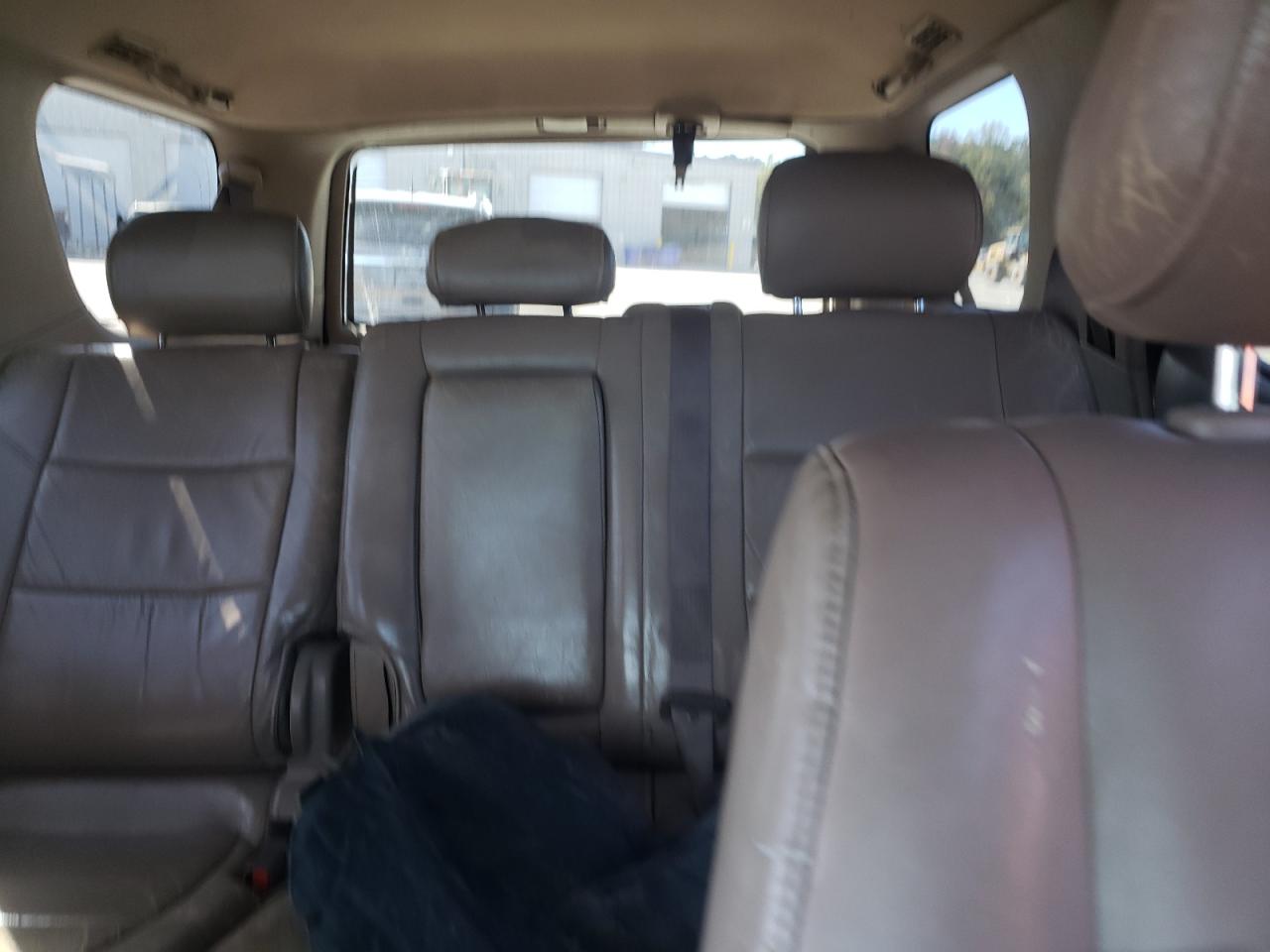 2002 Toyota Sequoia Sr VIN: 5TDZT34A22S116433 Lot: 82517085