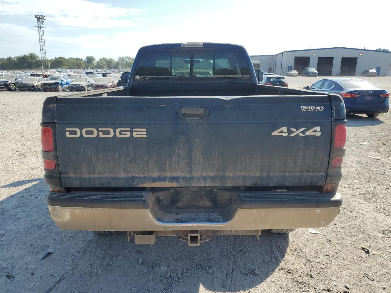 2001 Dodge Ram 2500 VIN: 1B7KF23W81J594416 Lot: 85103645